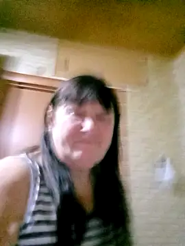 Apeesynka55211 online show from November 13, 2025, 7:46 pm