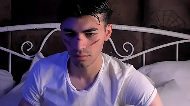 Snapshot of JaremyHarris chatting on October 31, 2025, 4:08 pm JaremyHarris online show from October 31, 2025, 4:08 pm