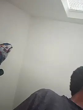 Snapshot of MrBigDickShow chatting on October 25, 2025, 8:14 pm MrBigDickShow online show from October 25, 2025, 8:14 pm