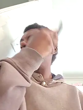 Snapshot of MrBigDickShow chatting on November 6, 2025, 2:51 pm MrBigDickShow online show from November 6, 2025, 2:51 pm