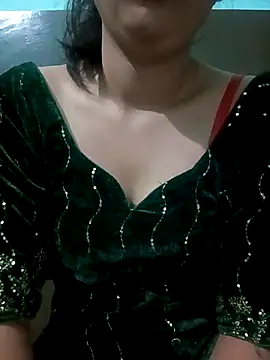 Snapshot of Pihu-56 chatting on October 29, 2025, 1:52 am Pihu-56 online show from October 29, 2025, 1:52 am