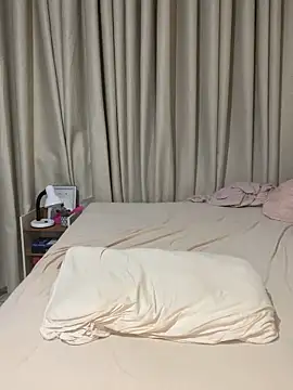 Snapshot of Livpoppe chatting on February 12, 2026, 12:05 am Livpoppe online show from February 12, 2026, 12:05 am