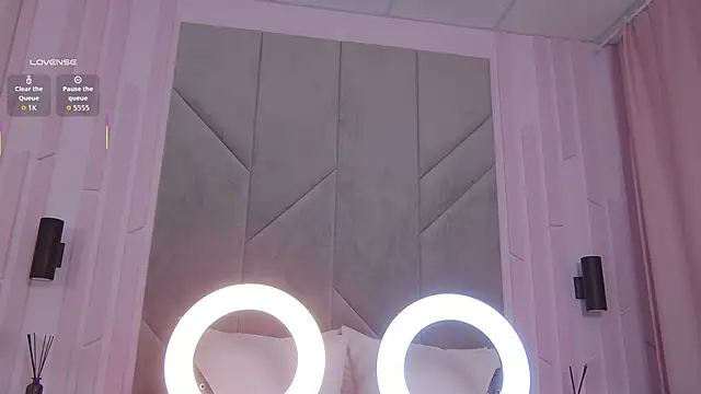 AnnaNoir online show from April 4, 2026, 1:48 am