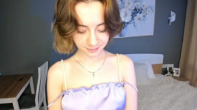 shyina meow online show from October 1, 2025, 1:39 pm