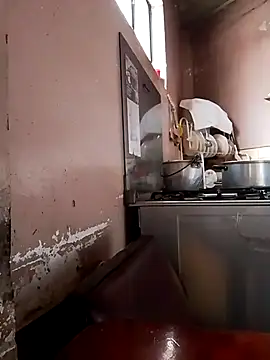 Snapshot of RAJV_ chatting on October 18, 2025, 3:35 pm RAJV online show from October 18, 2025, 3:35 pm