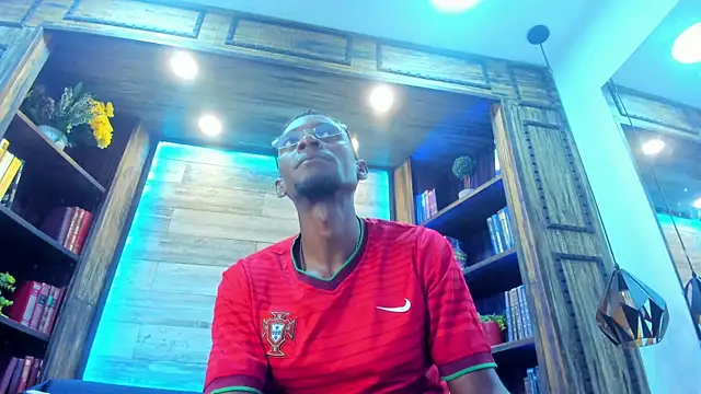 Snapshot of ValtorKane chatting on October 2, 2025, 2:46 pm ValtorKane online show from October 2, 2025, 2:46 pm