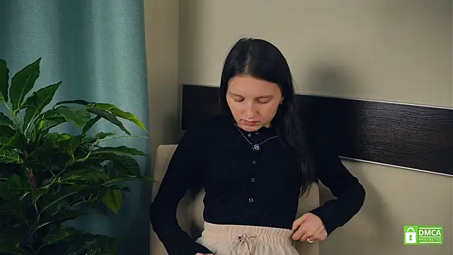 JanellHousen online show from October 3, 2025, 8:00 am