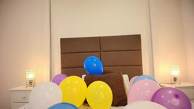 NatashaTaylor online show from October 18, 2025, 7:20 am