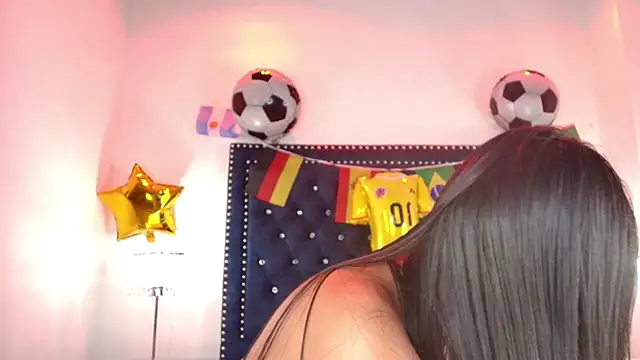 Snapshot of Gabriela_milani chatting on June 24, 2026, 7:13 pm Gabriela milani online show from June 24, 2026, 7:13 pm
