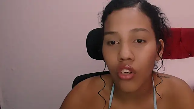 Tainara ebony online show from October 11, 2025, 6:50 pm