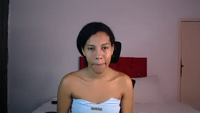 Tainara ebony online show from November 6, 2025, 7:15 pm