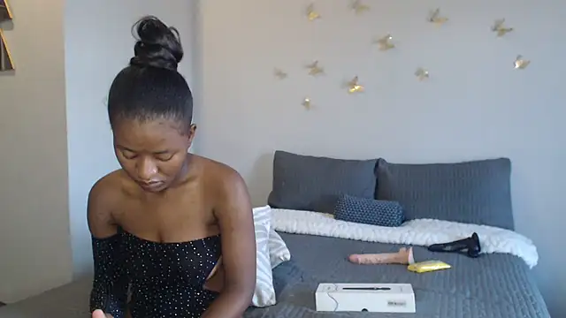 lifeysexy online show from April 12, 2026, 5:23 am