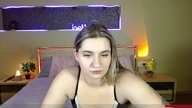 cutieblush online show from October 14, 2025, 9:15 pm