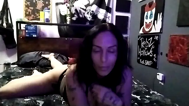 Snapshot of inkdhollow1 chatting on October 22, 2025, 3:18 am inkdhollow1 online show from October 22, 2025, 3:18 am