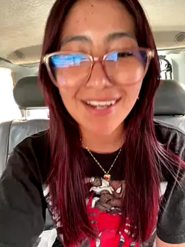 Snapshot of saramooon chatting on November 3, 2025, 2:29 pm saramooon online show from November 3, 2025, 2:29 pm