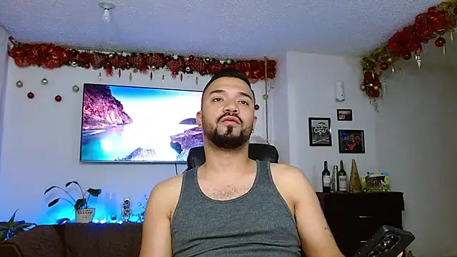 Snapshot of mathewv_ chatting on November 13, 2025, 9:14 pm mathewv online show from November 13, 2025, 9:14 pm