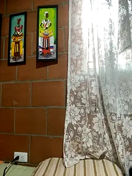 Snapshot of Mery_Sexx chatting on October 26, 2025, 9:42 pm Mery Sexx online show from October 26, 2025, 9:42 pm