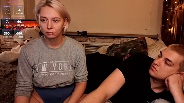 Sex Vibe couple online show from October 29, 2025, 6:42 pm