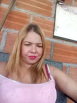 Snapshot of vicoria_09 chatting on November 16, 2025, 6:24 pm vicoria 09 online show from November 16, 2025, 6:24 pm