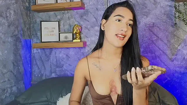 Nikolbrice online show from March 6, 2026, 7:10 pm