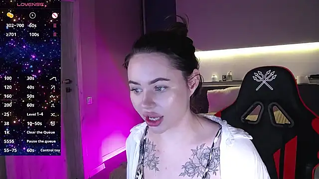 Snapshot of AlmaryKim chatting on December 16, 2024, 3:32 pm AlmaryKim online show from December 16, 2024, 3:32 pm