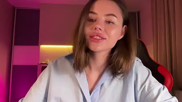 Snapshot of AlmaryKim chatting on January 18, 2025, 9:45 pm AlmaryKim online show from January 18, 2025, 9:45 pm