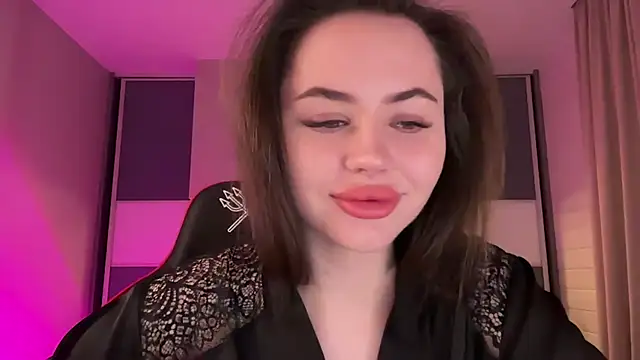 Snapshot of AlmaryKim chatting on February 11, 2025, 9:25 pm AlmaryKim online show from February 11, 2025, 9:25 pm