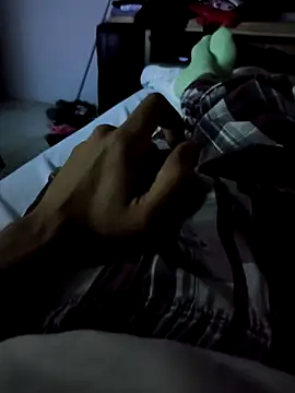 tumiembrofav online show from September 30, 2025, 5:12 am