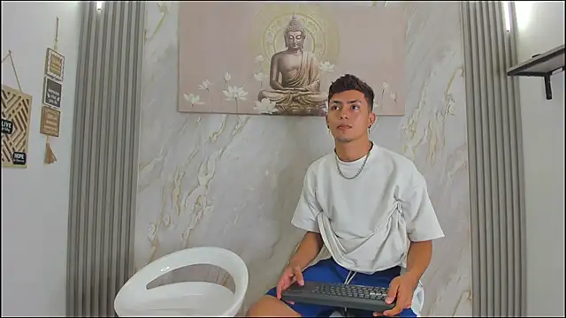 VERY HOT GUYS online show from December 20, 2025, 1:29 pm