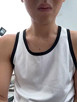 LiamMyst online show from April 3, 2026, 3:21 pm