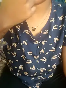 Snapshot of tamil_thaara03 chatting on October 17, 2025, 1:25 pm tamil thaara03 online show from October 17, 2025, 1:25 pm