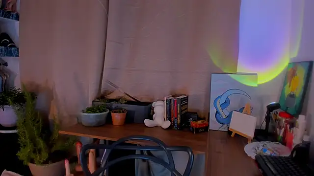 AmaruBloom online show from December 15, 2025, 5:34 am