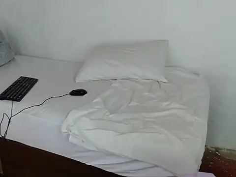 CandyWendy25 online show from October 23, 2025, 5:40 am