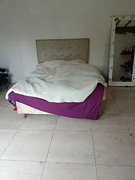 Benditofetiche online show from November 20, 2025, 8:41 pm