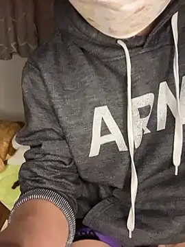 kumatan3434 online show from November 25, 2025, 3:34 pm