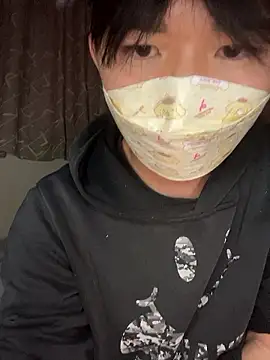 kumatan3434 online show from December 4, 2025, 1:31 pm