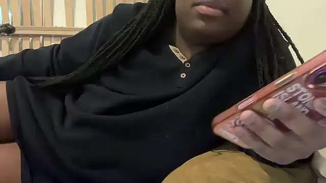 nanaisbackk online show from March 24, 2026, 11:59 am