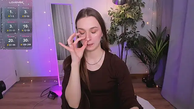 PollyMayer online show from February 27, 2026, 8:53 pm