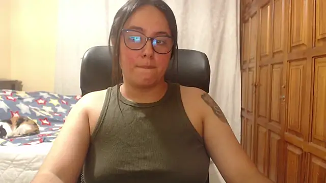 Venus cat  online show from May 30, 2026, 1:57 am