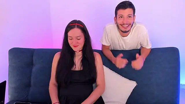 Snapshot of josh_and_val chatting on October 22, 2025, 11:26 pm josh and val online show from October 22, 2025, 11:26 pm