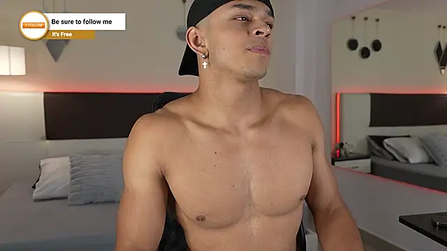 DanteeStone online show from October 1, 2025, 8:48 pm