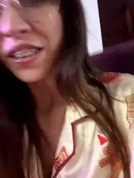 fanyabbey online show from December 20, 2025, 5:47 am