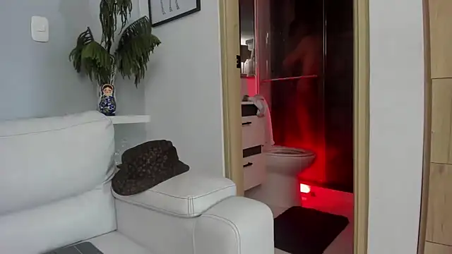 Snapshot of ZaynShadow chatting on October 29, 2025, 3:53 am ZaynShadow online show from October 29, 2025, 3:53 am