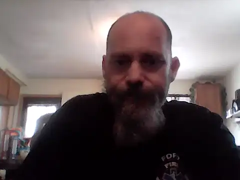 crazyheratic8 online show from March 15, 2026, 8:48 pm