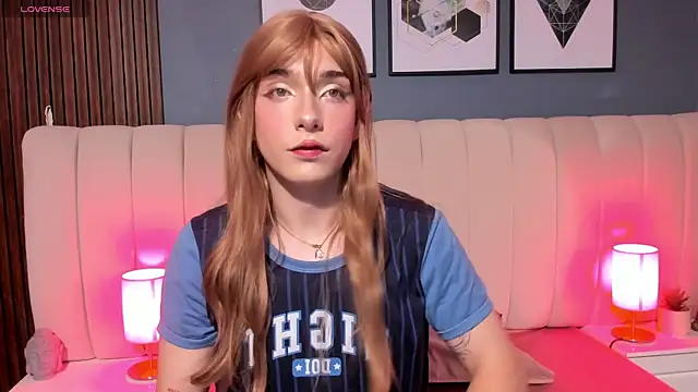 DaimondPink online show from October 23, 2025, 3:50 am