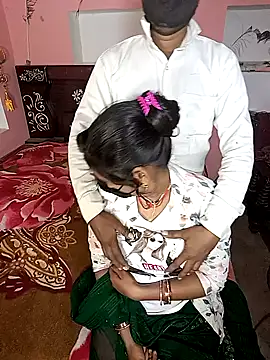 Neelam-baby1 online show from December 20, 2025, 3:41 pm