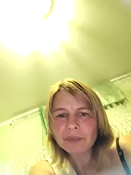 Snapshot of Masha412111 chatting on October 23, 2025, 7:12 pm Masha412111 online show from October 23, 2025, 7:12 pm