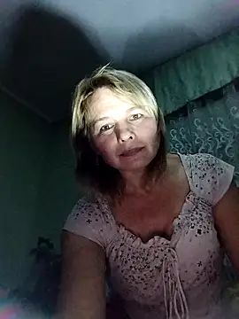 Snapshot of Masha412111 chatting on November 10, 2025, 5:45 pm Masha412111 online show from November 10, 2025, 5:45 pm