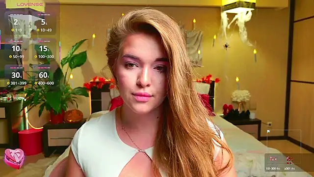 Snapshot of EmilyWhispers chatting on October 18, 2025, 7:36 pm EmilyWhispers online show from October 18, 2025, 7:36 pm