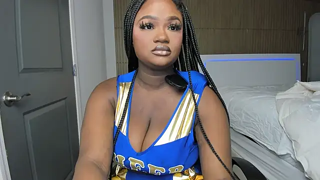 Snapshot of supanovaaa chatting on October 5, 2025, 11:24 pm supanovaaa online show from October 5, 2025, 11:24 pm